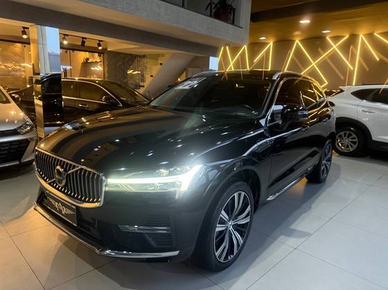 VOLVO XC60 2.0 T8 HYBRID INSCRIPTION AWD GEARTRONIC VOLVO XC60 2.0 T8 HYBRID INSCRIPTION AWD GEARTRONIC